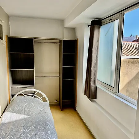 Hyper Centre De - N27 Valence