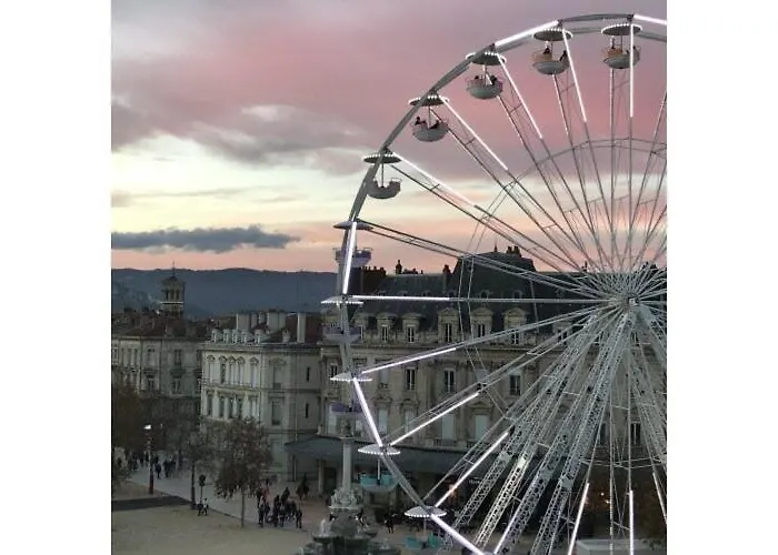 Hyper Centre De - N27 * Valence